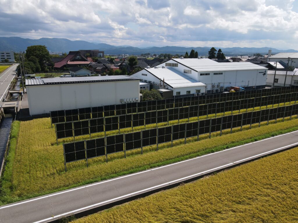 垂直型ソーラーシェアリング用架台