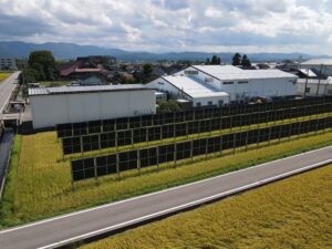 垂直型太陽光発電のメリット・デメリットとは