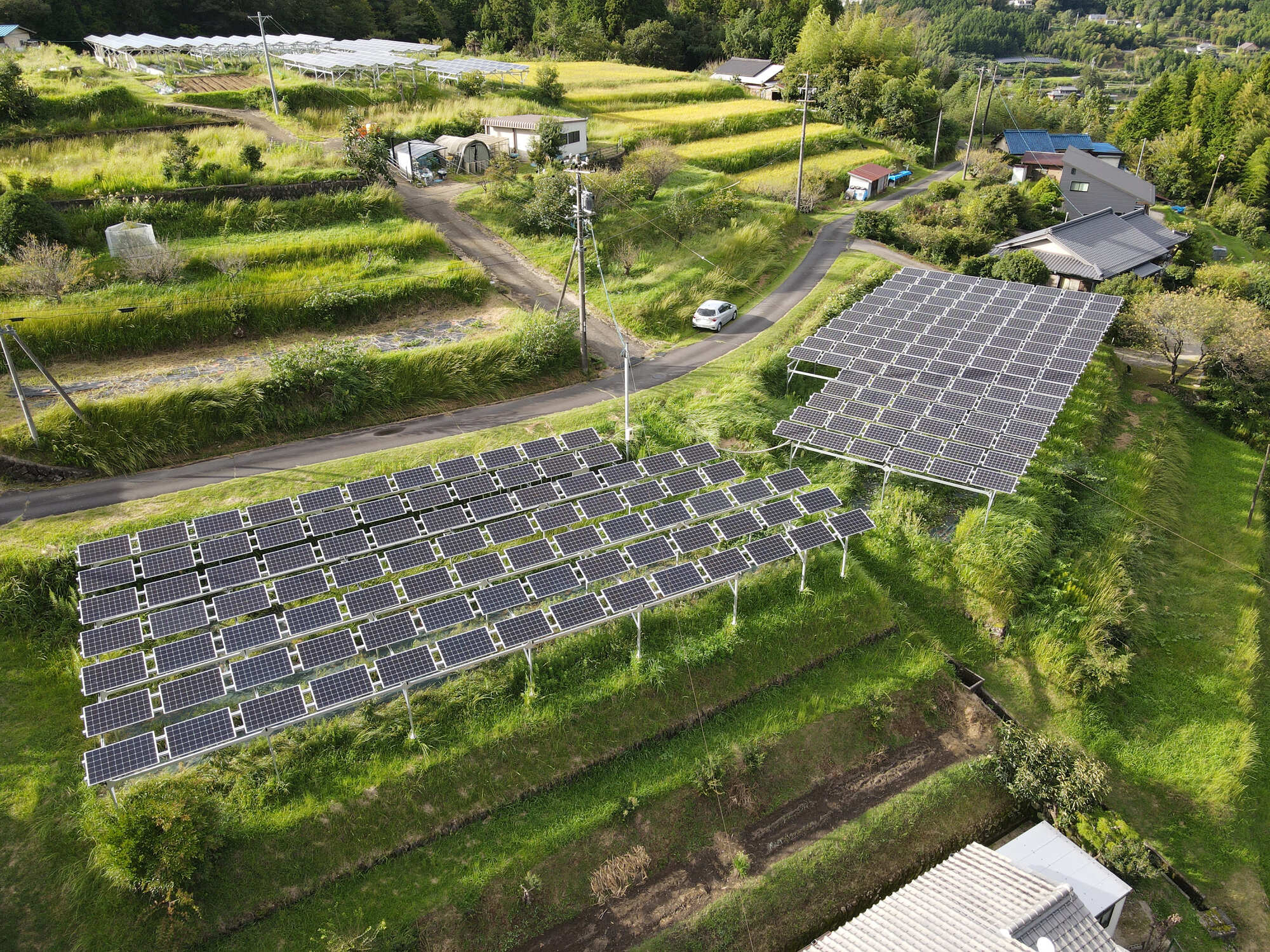 岐阜県中津川市_藤棚型ソーラーシェアリング